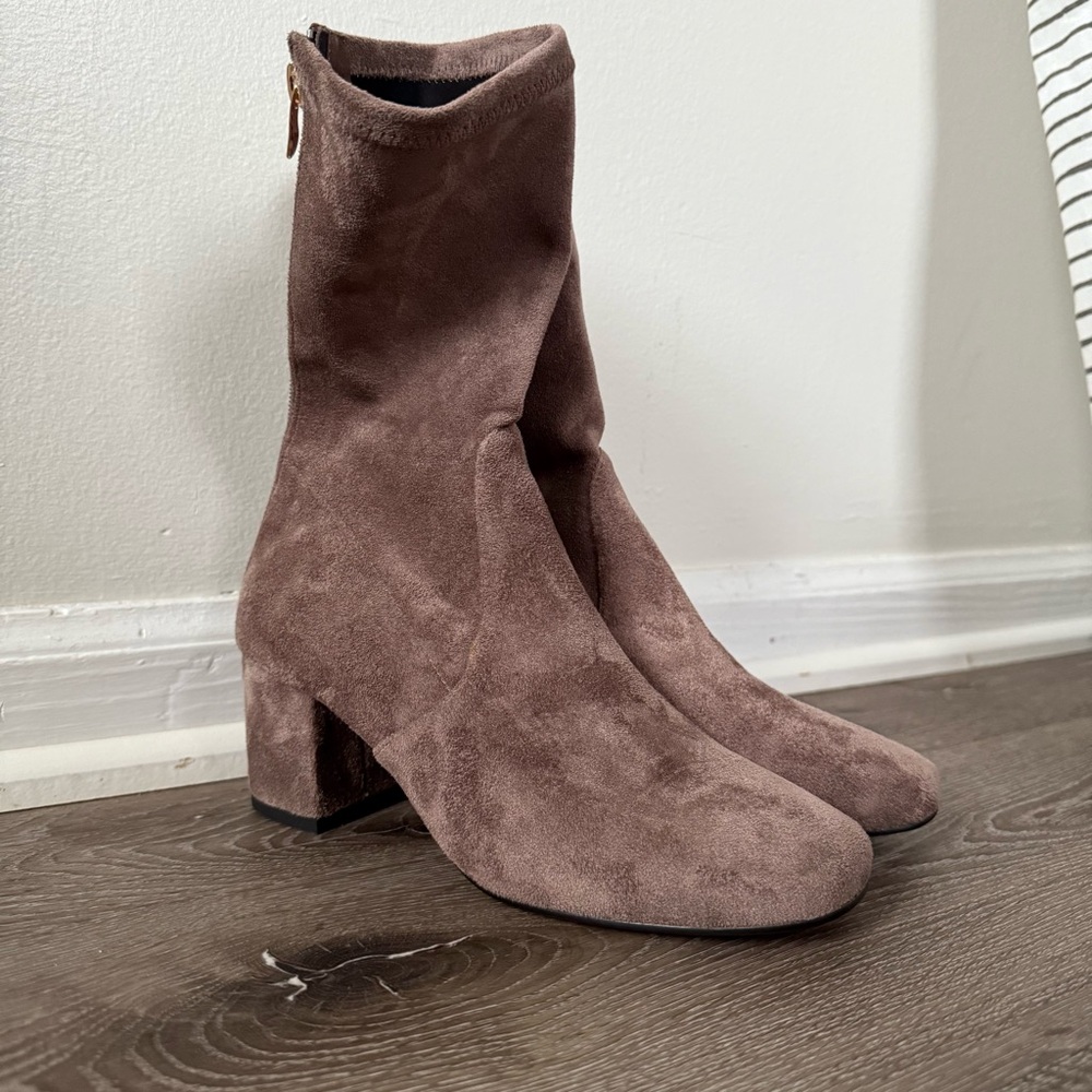 Silent D - Chic Taupe Suede Heeled Boots NWOB